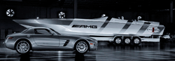 Mercedes och Cigarette Racing har gjort en båt ihop.