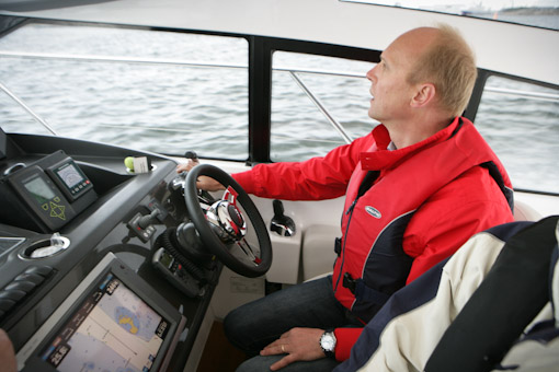 Joystick_Volvo_Penta_Oliven_kor