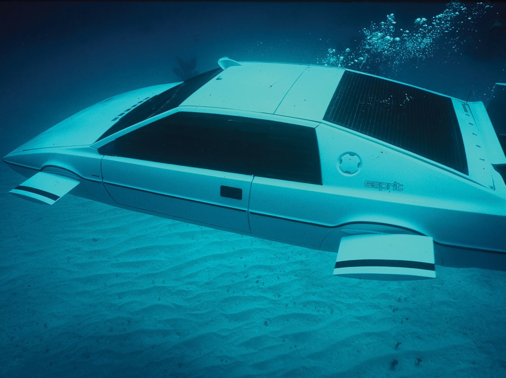 nyheter_2013_Bonds_submarine_Lotus_bildspel2_Bond_Lotus_Esprit_Submarine_3