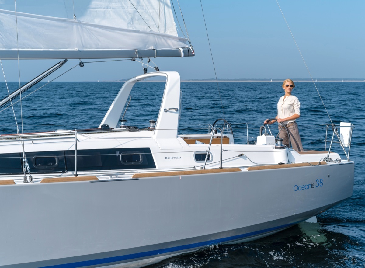 batar_segelbatar_2013_Beneteau_38_Puff_OC-38-4-1_bildspel_1200