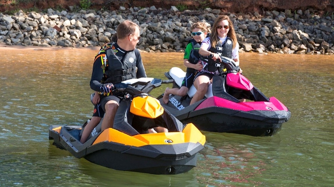 batar_smabatar_vattensport_2013_Sea_Doo_Spark_Puff_Spark_Orange_Crush_966_MY14_bildspel_1200