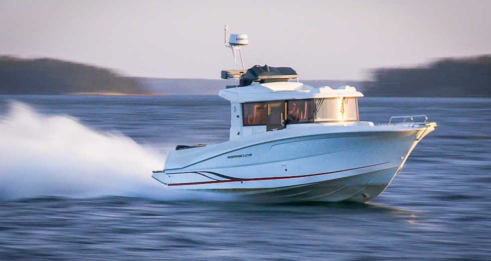 batar_Tester_motorbatar_2014_Beneteau_Barracuda_9_Barracuda_9