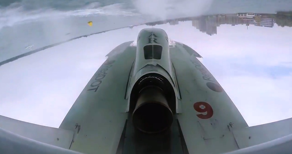 Spektakulart_2014_Hydroplane_Krash_Flygtur