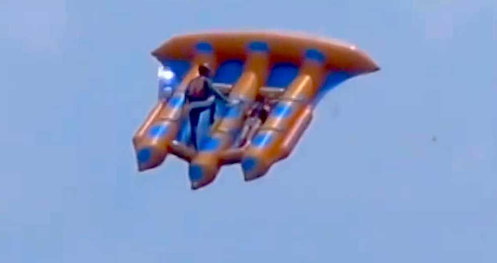 Vattensport_2014_FlygandeBananbat_Ingang_FlygandeBananbatFix
