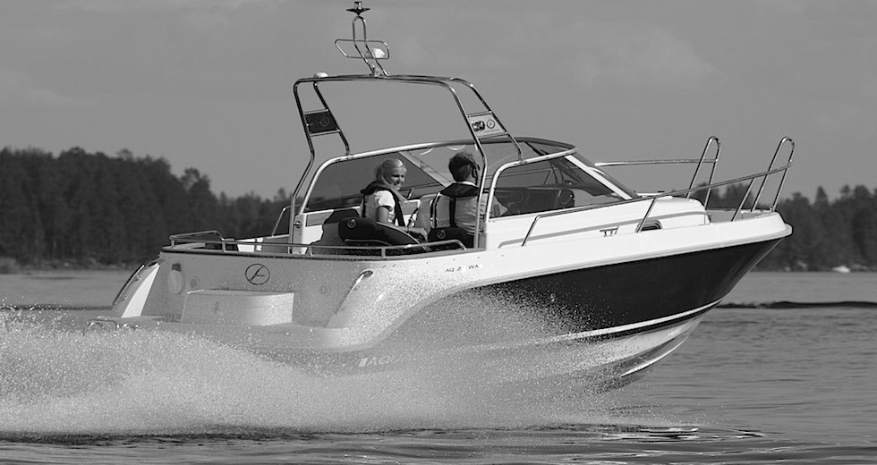 batar_motorbatar_2015_Aquador22WA_Ingang_Aquador_22_puff
