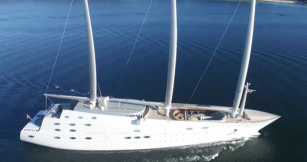 batar_Lyxyachter_2015_AA_Ingang_A_puff