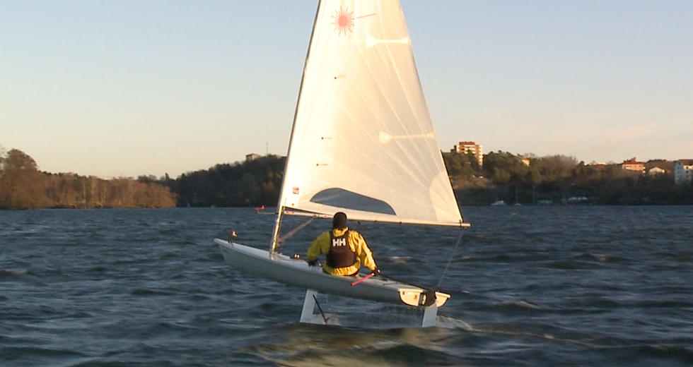 batar_Tester_segelbatar_2015_LaserFoil_Ingang_laser_barplan-puff_hamnen