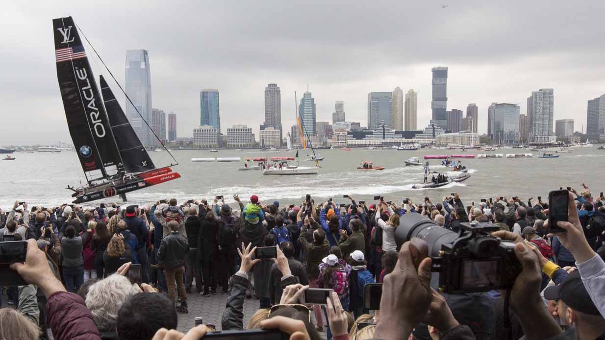 racing_bankappsegling_2016_Americas_Cup_New_York_AC_New_York-2