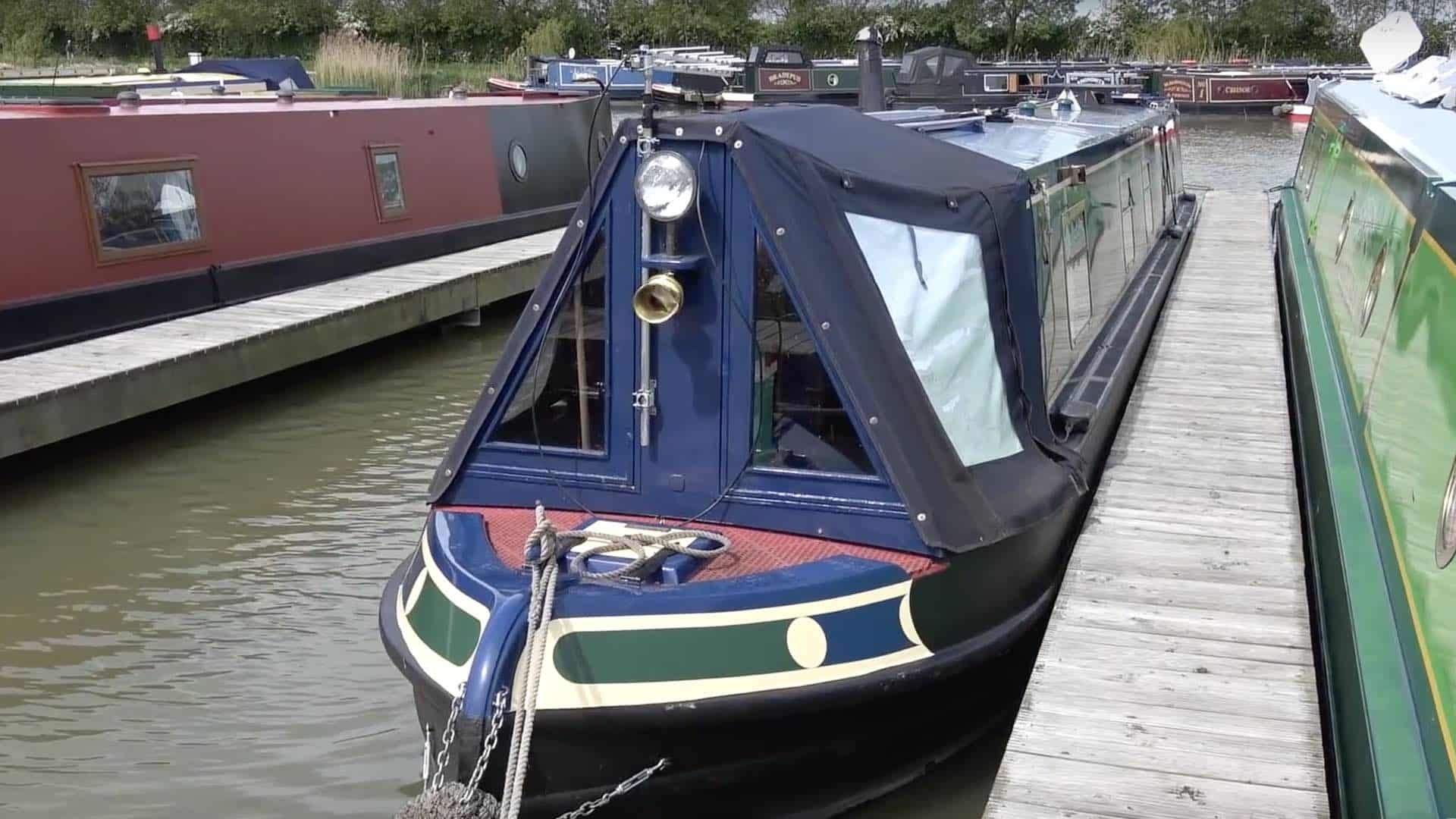 Reporter moved to a narrowboat