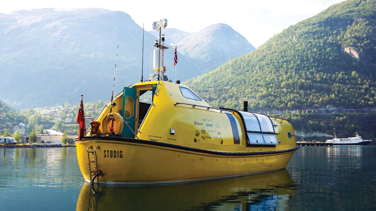 Lifeboat solar