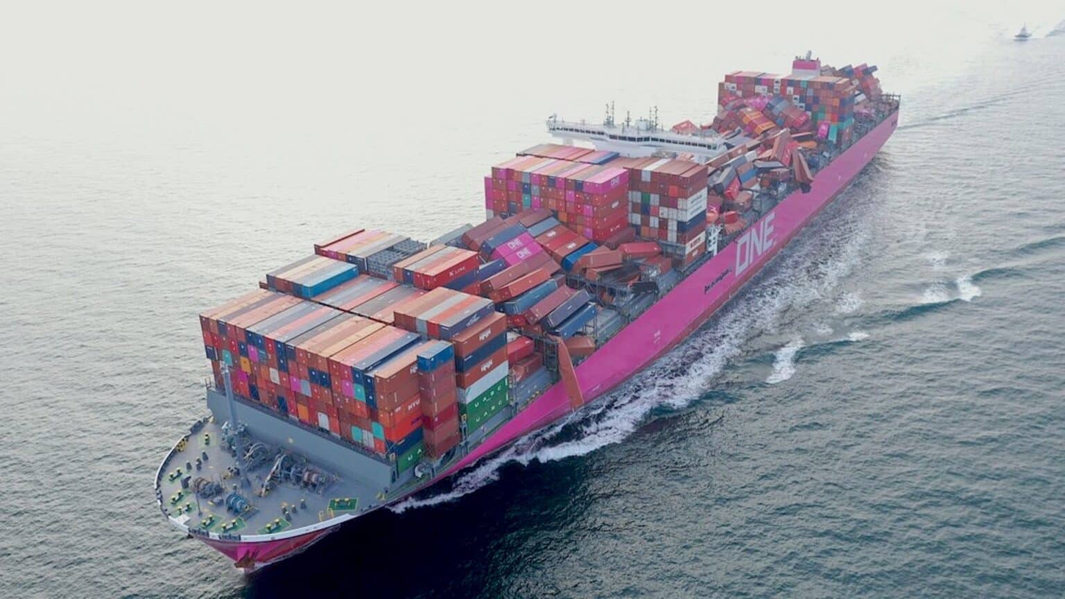 One Apus lost containers