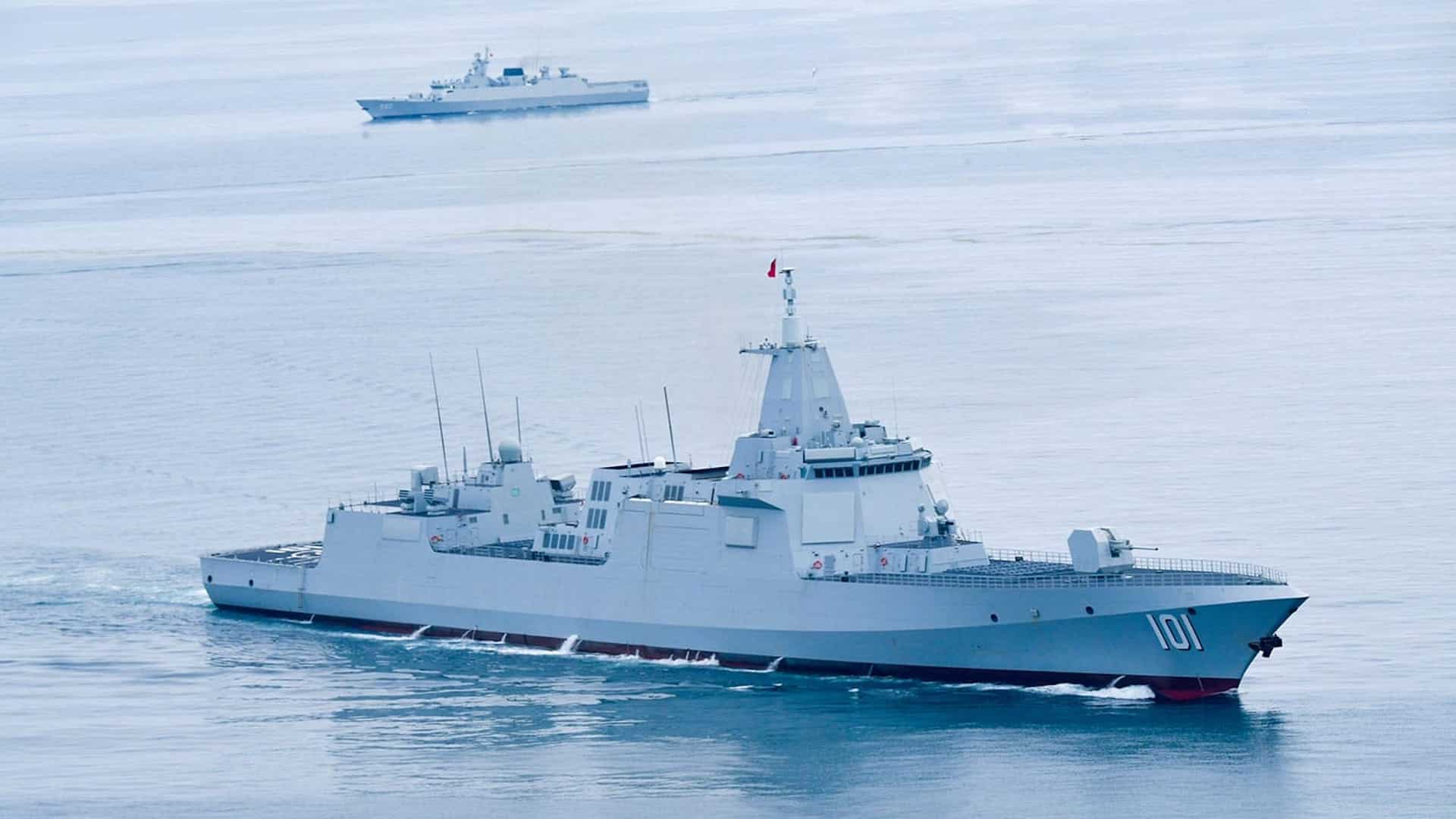 Kina_sjösatter_nya_krigsfartyg