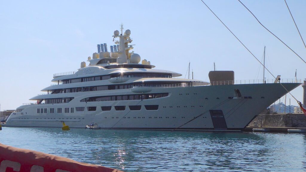 Dilbar_Alisher_Usmanov