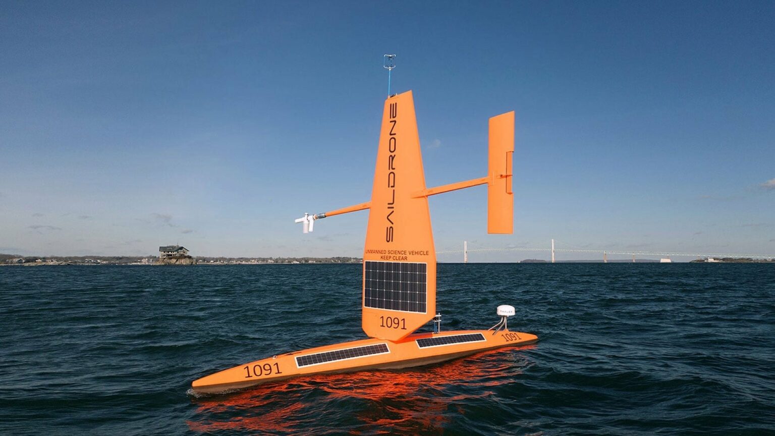 Segeldronare_plast_hav