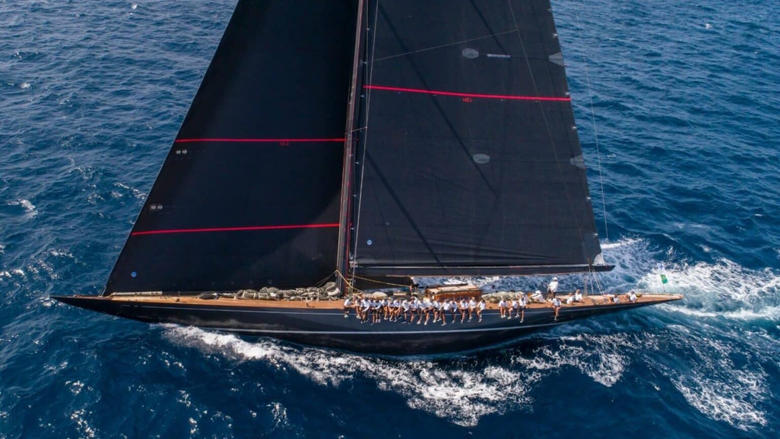 J_class_Svea_flygfoto