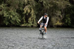 Elcykel-bärplan-manta5-vattencykel-foiling-foils