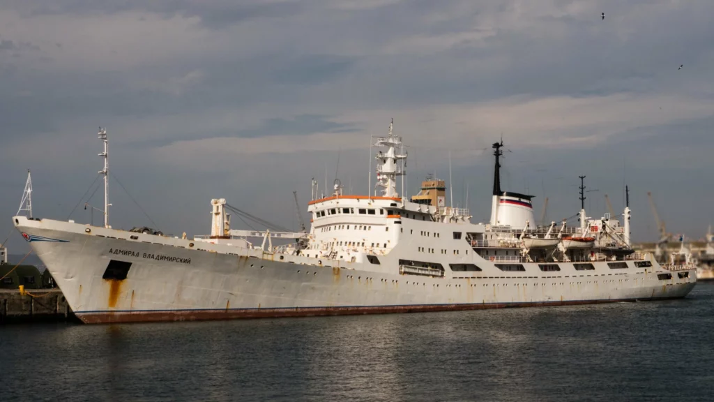 Admiral-Vladimirsky-skepp-