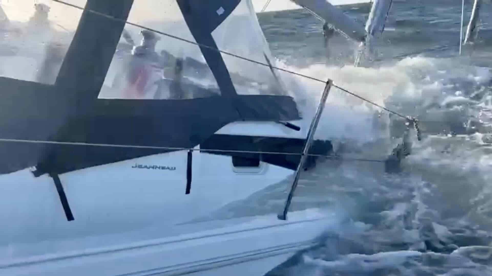 En felmonterad bogpropeller fick segelbåten att sjunka! | Hamnen.se olycka-jeanneau-bogpropeller-aterkallning
