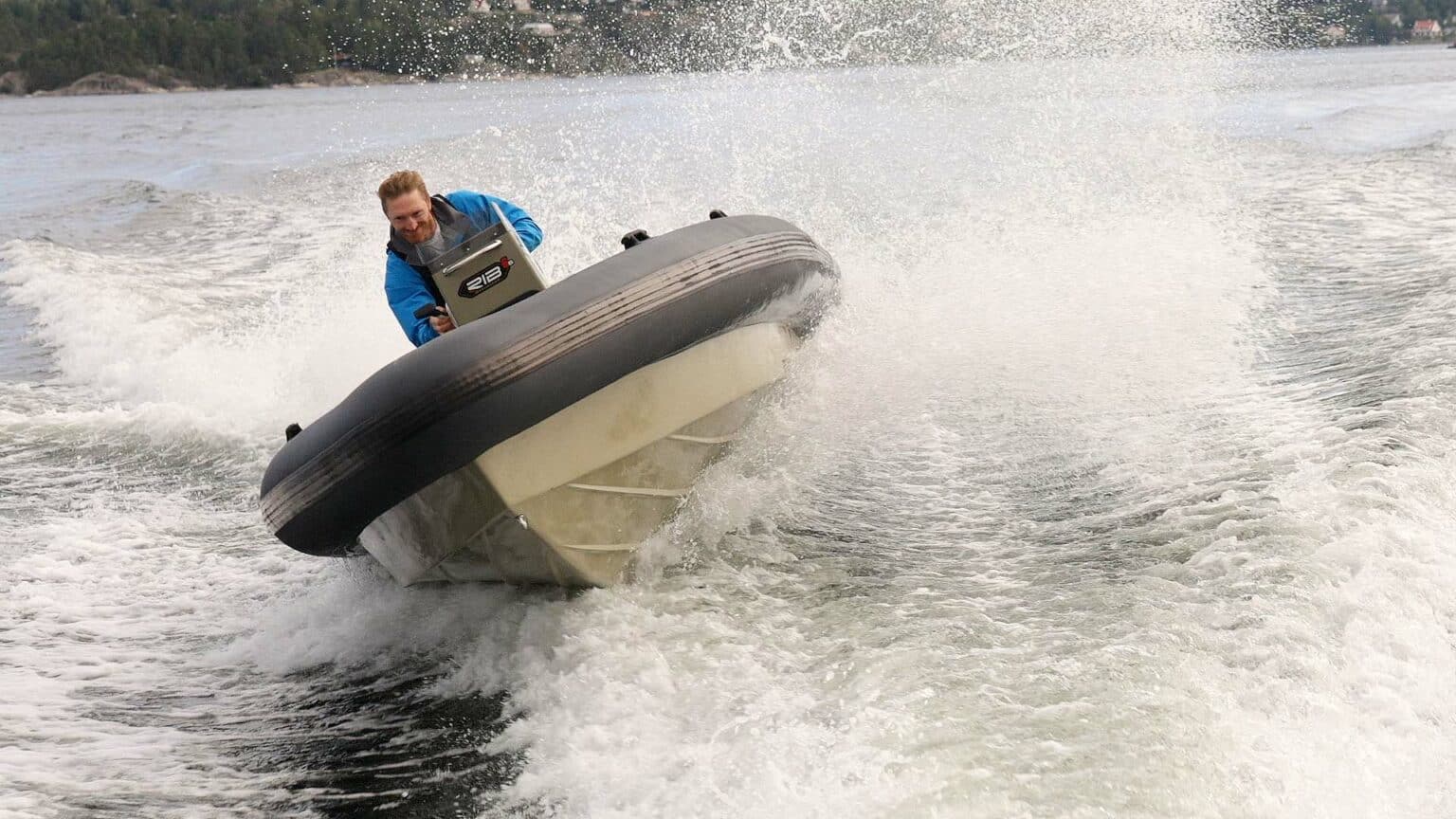 RIB Unlimited visar hur ett effektivt är en stor del i att bygga en framgångsrik elbåt.
