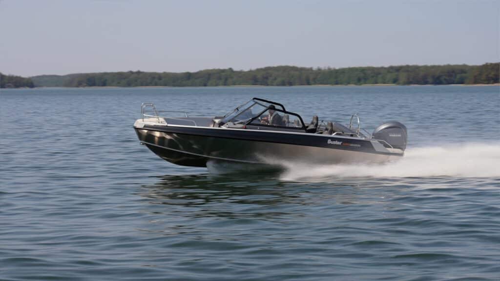 Busters nya SuperMagnum under ett test av Hamnen.se