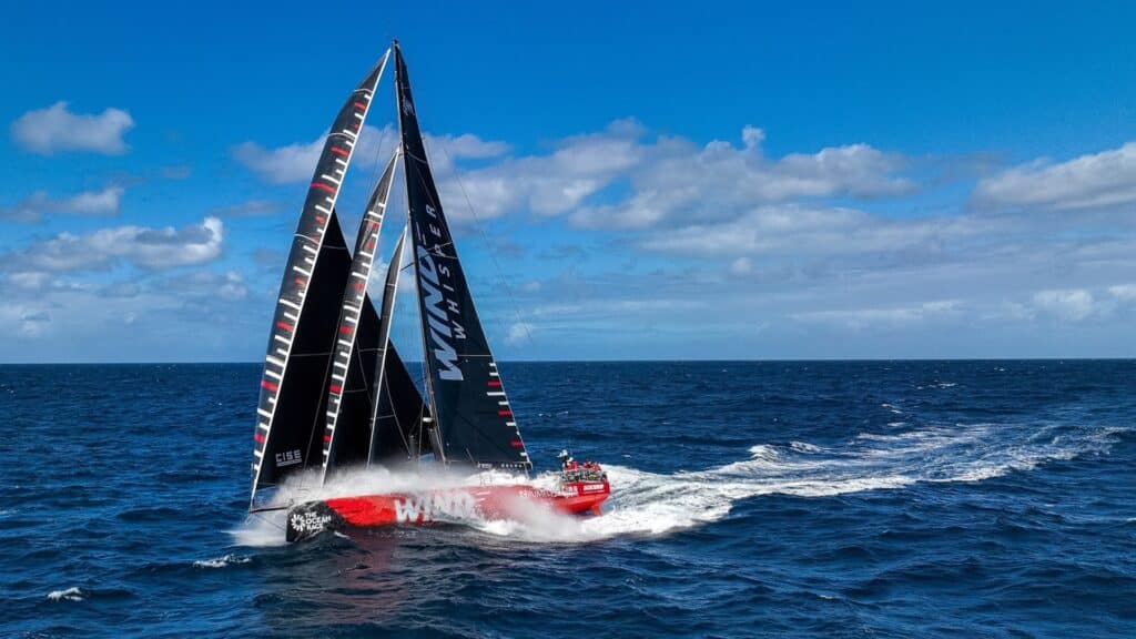 Volvo-Ocean-Race-baten-Mapfre-till-salu