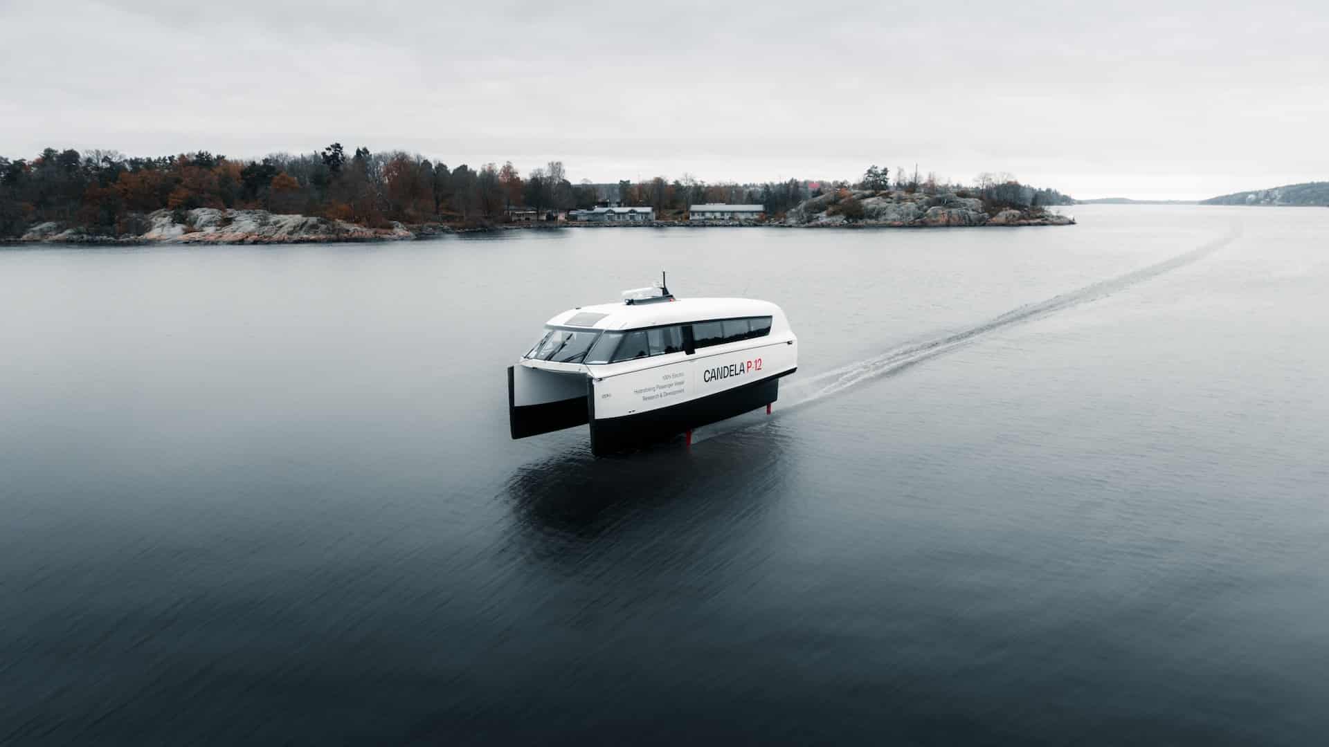 Candela-p12-shuttle-serieproduktion-stockholm-eldriven-passagerarfarja-eldrift