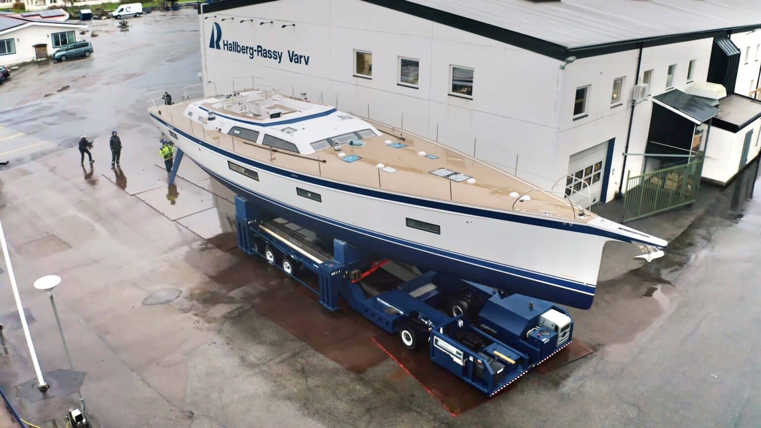 Hallberg_Rassy_69