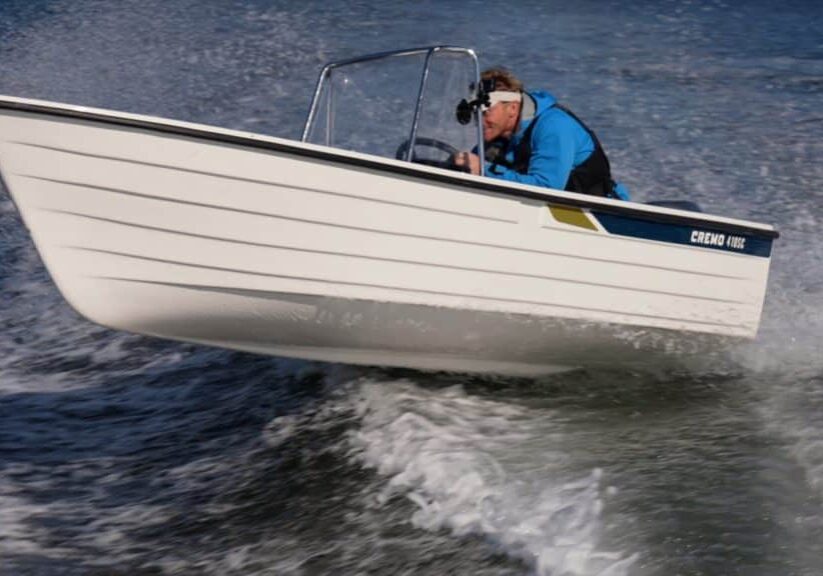 Hamnen-testar-styrpulpetbåten-Cremo-410-SC.