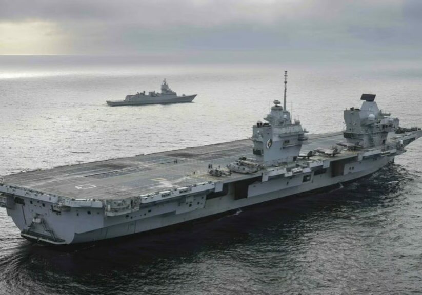 HMS_Queen_Elizabeth_andring