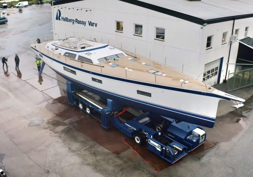 Hallberg_Rassy_69