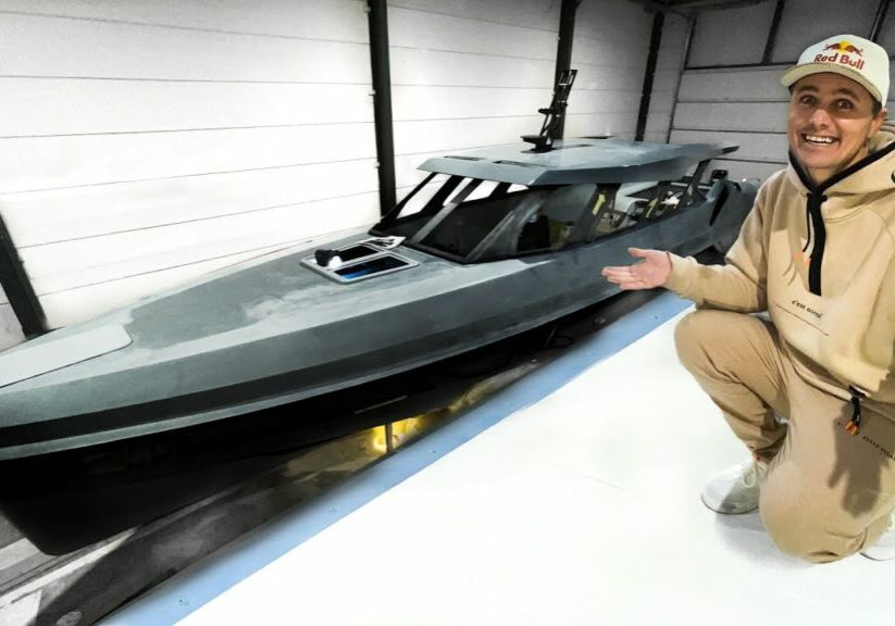Jon Olsson builds extreme boat in carbon fiber