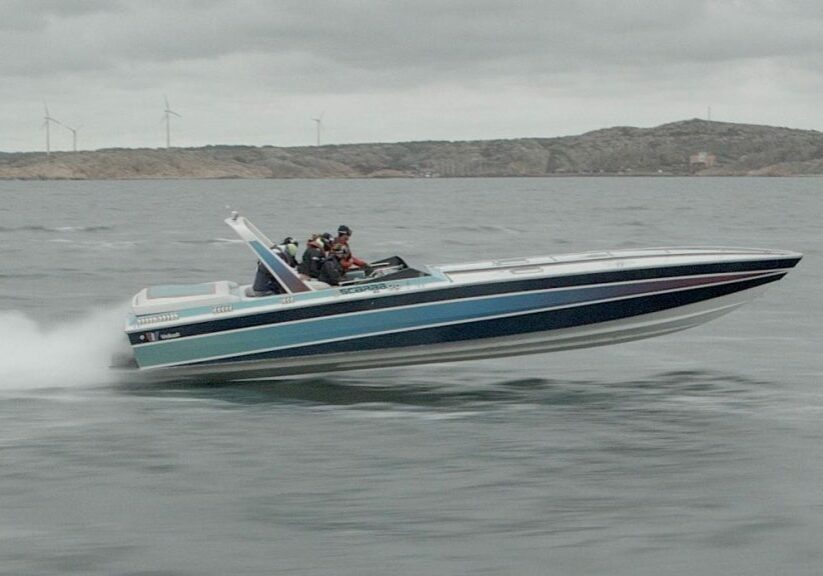 Reportage_2016_Smogen_Poker_Run_Del6ScarabMiamiVice_Ingang_puff_scarab38kv3