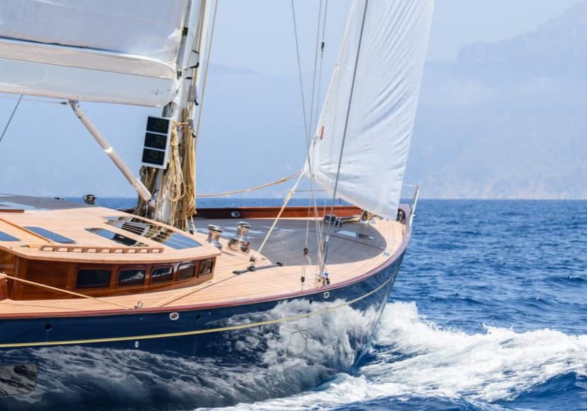 Spirit-yachts-74dh-klassiker-modern-trabat-
